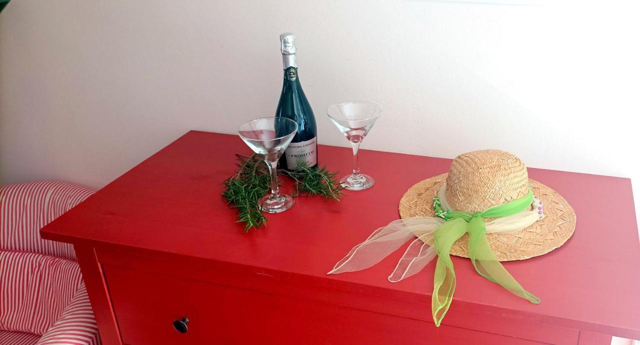 Odysseion Apartments Vathy  Bagian luar foto