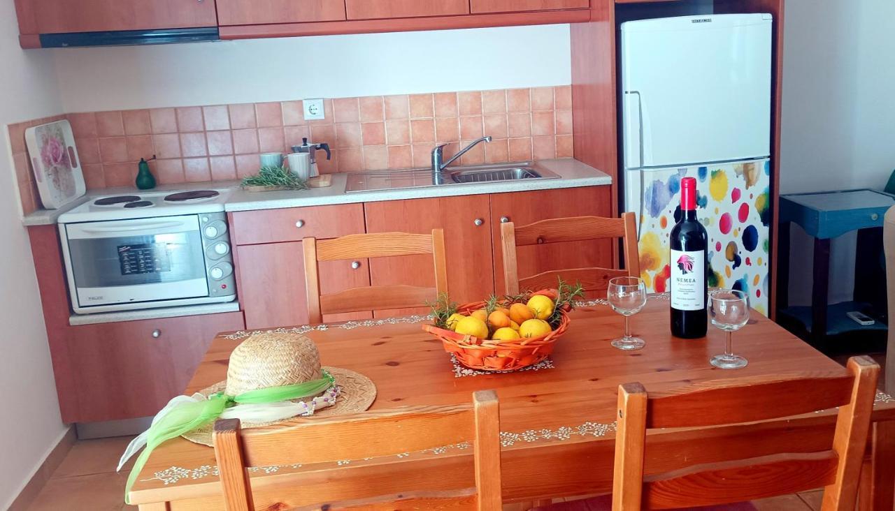 Odysseion Apartments Vathy  Bagian luar foto