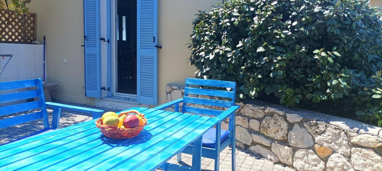 Odysseion Apartments Vathy  Bagian luar foto