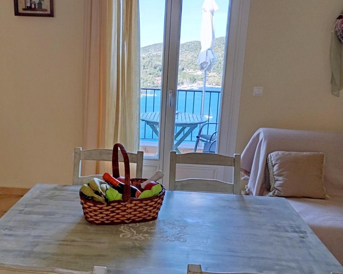 Odysseion Apartments Vathy  Bagian luar foto