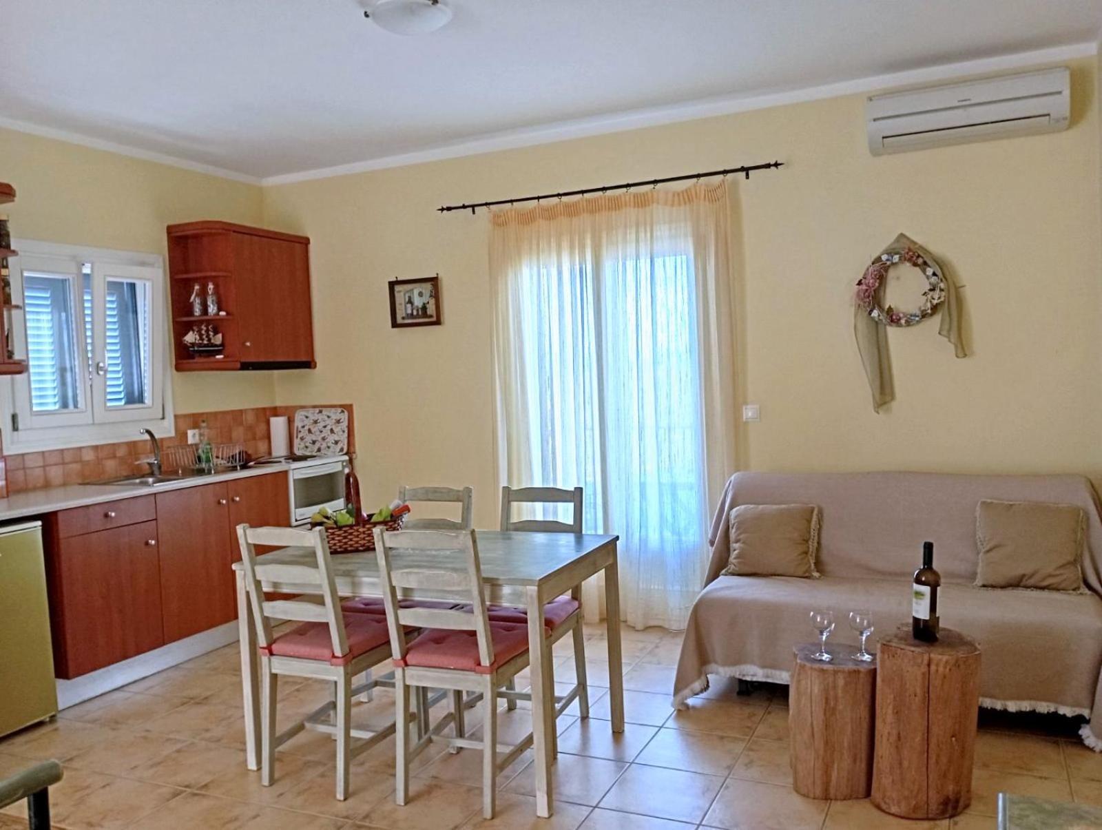Odysseion Apartments Vathy  Bagian luar foto
