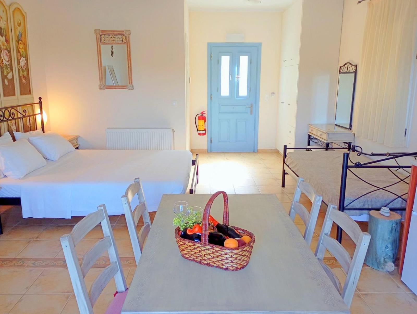 Odysseion Apartments Vathy  Bagian luar foto