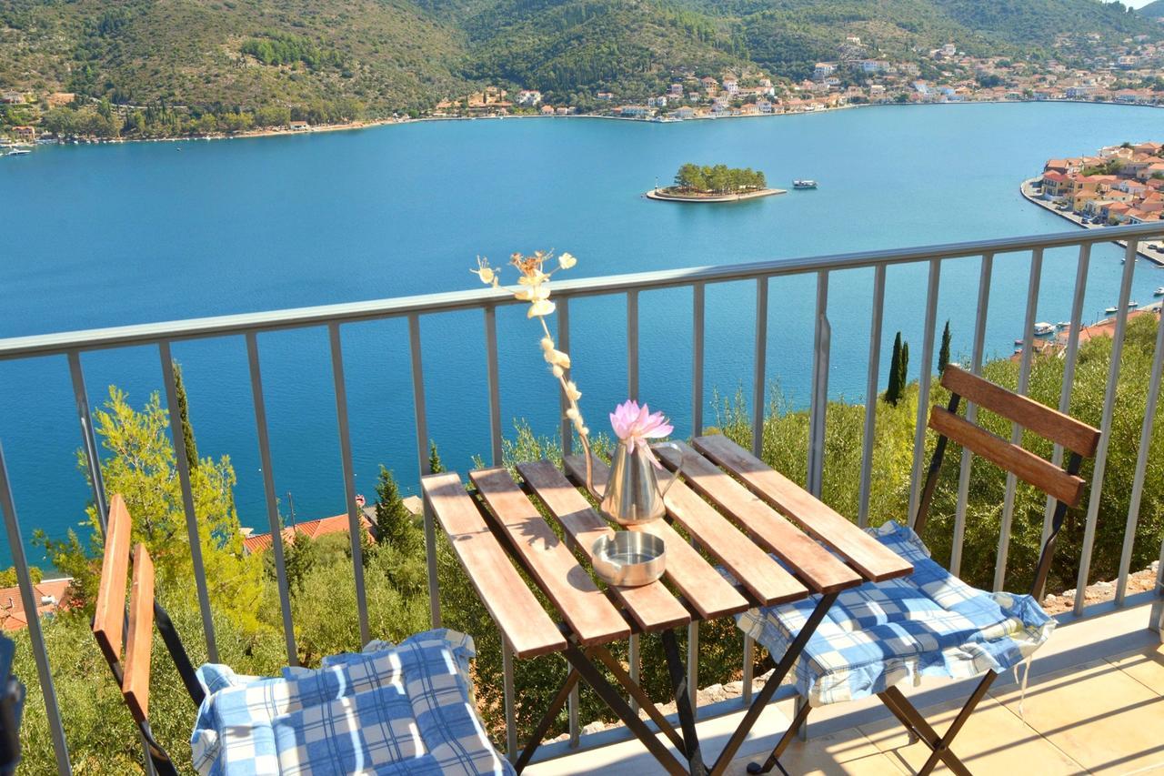 Odysseion Apartments Vathy  Bagian luar foto