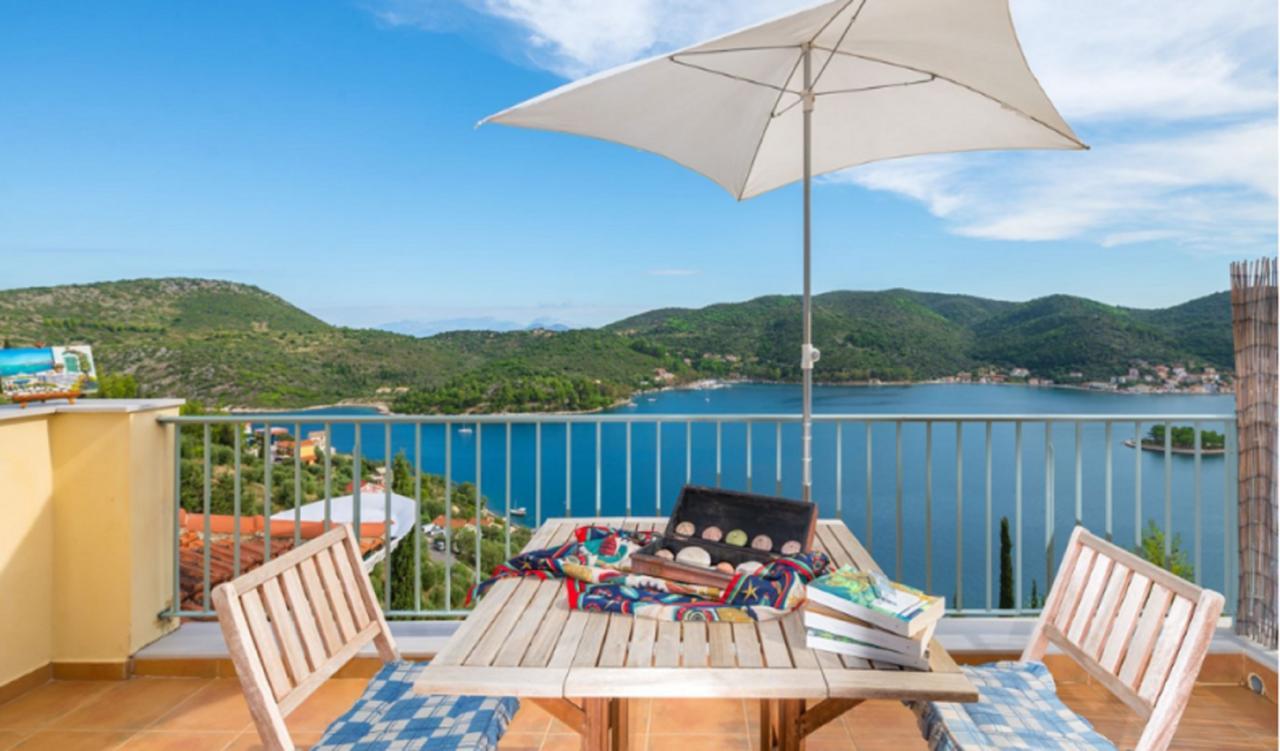 Odysseion Apartments Vathy  Bagian luar foto