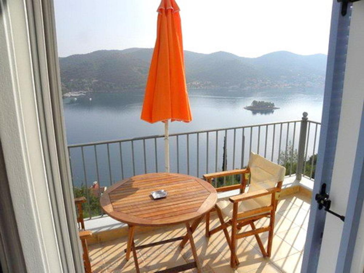 Odysseion Apartments Vathy  Bagian luar foto