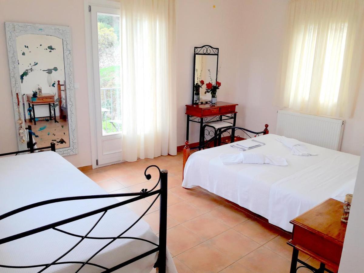 Odysseion Apartments Vathy  Bagian luar foto